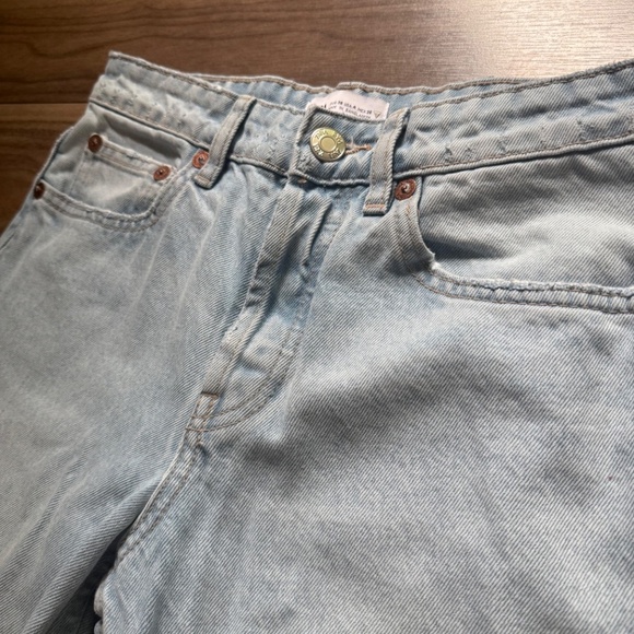 Zara 90’s Straight Leg Jeans | Size 4 | Light Wash - Picture 3 of 5